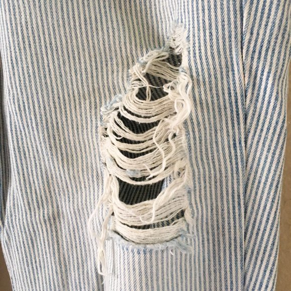 *Buy One Get One Free* Carmar Pinstripe Ripped Jeans - Picture 5 of 6